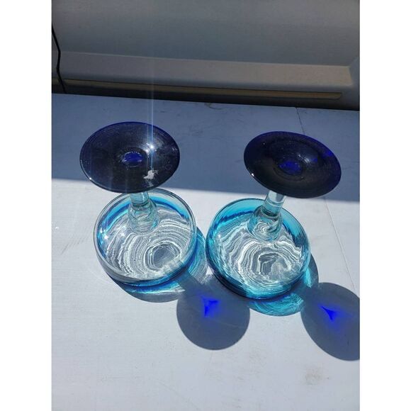 Set of 2 Teal Blue Trim & Foot Margarita Cocktail Party Glasses - Picture 1 of 2